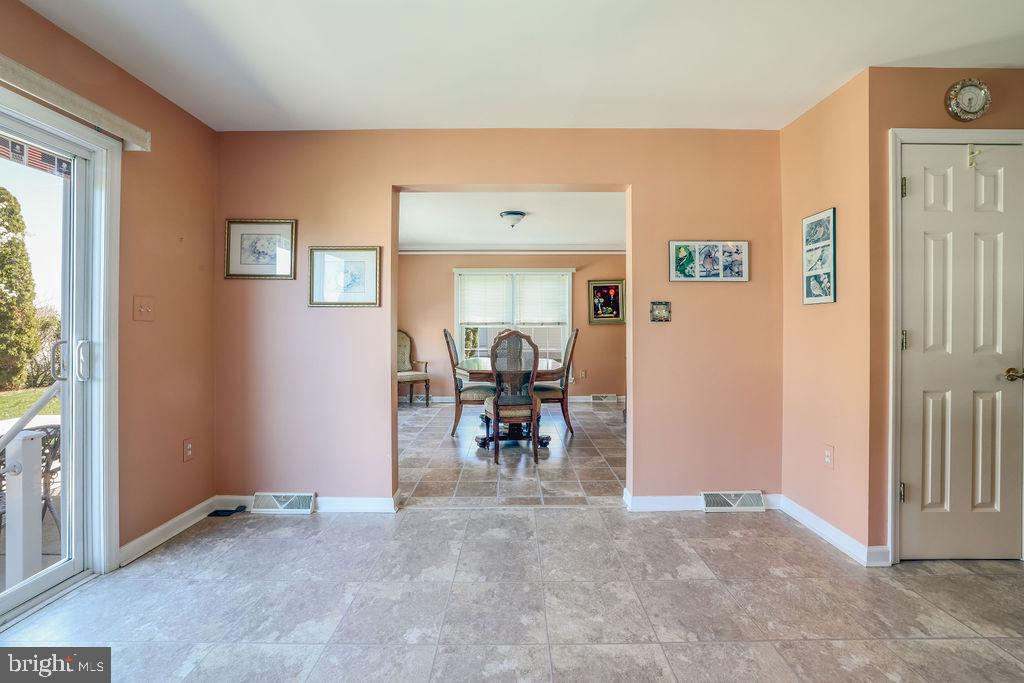 52 Oak Ridge Lane Manahawkin, NJ 08050 - Photo 27 of 50