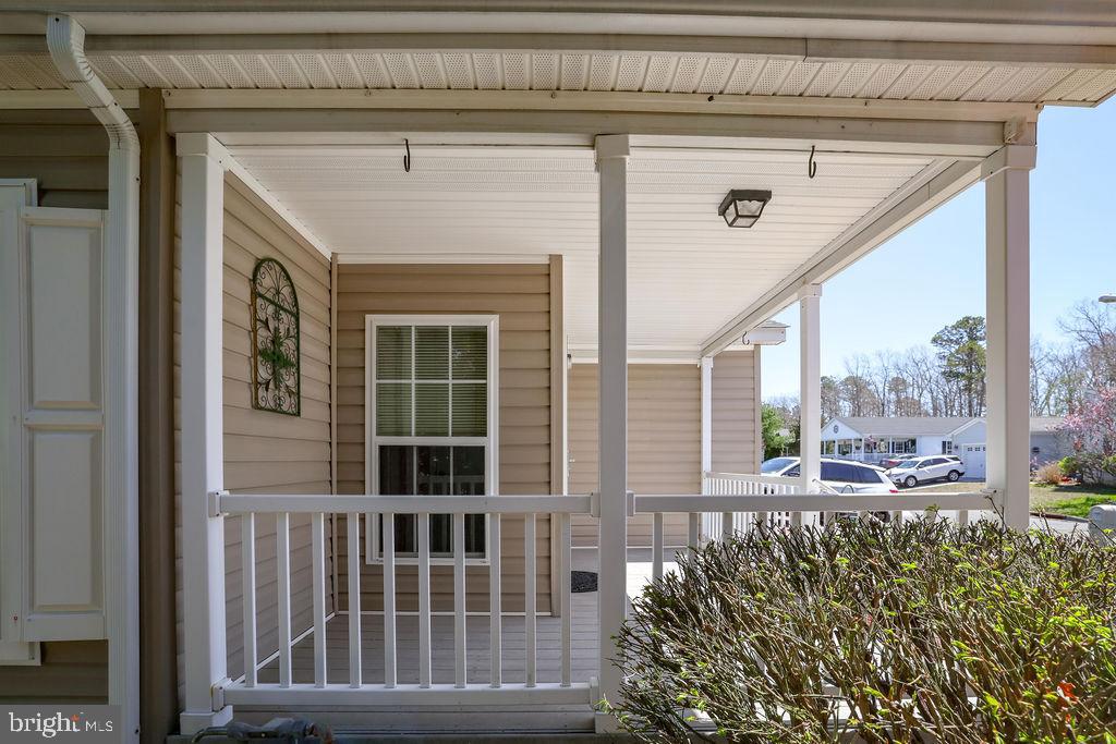 52 Oak Ridge Lane Manahawkin, NJ 08050 - Photo 4 of 50
