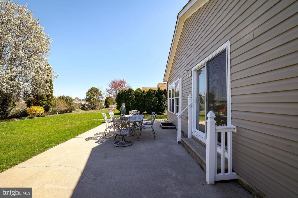 52 Oak Ridge Lane Manahawkin, NJ 08050 - Photo 5 of 50
