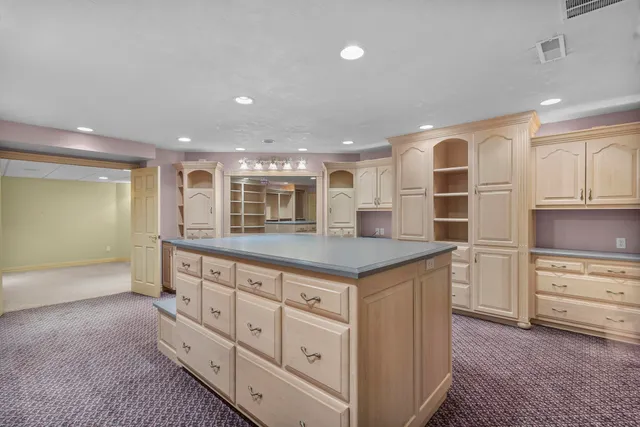 $649,900 | 324 Haddonstone Drive, Appleton, WI 54913