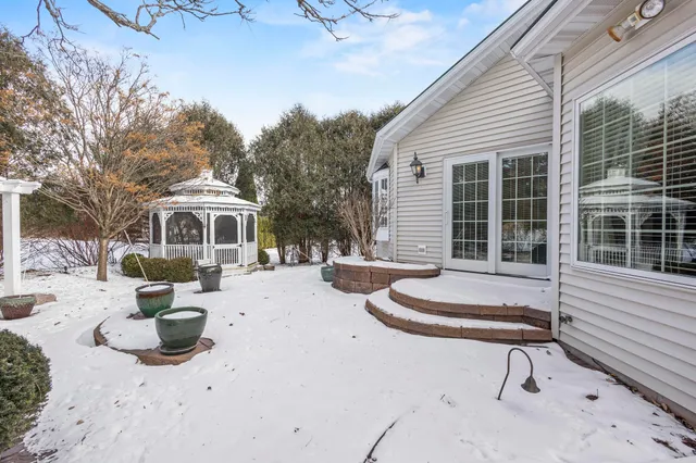 $649,900 | 324 Haddonstone Drive, Appleton, WI 54913