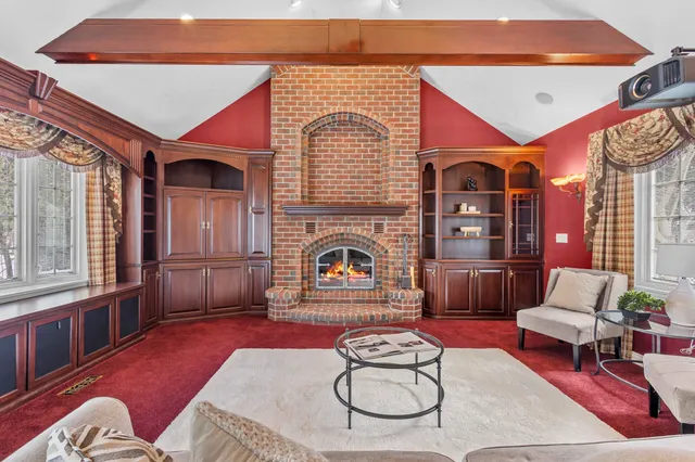 $649,900 | 324 Haddonstone Drive, Appleton, WI 54913