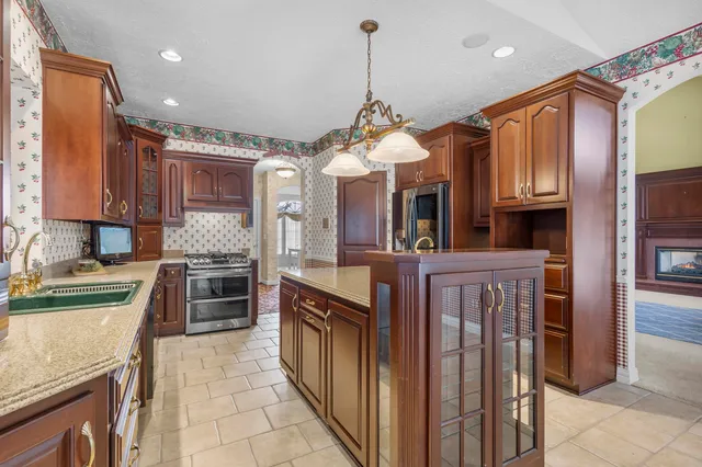 $649,900 | 324 Haddonstone Drive, Appleton, WI 54913