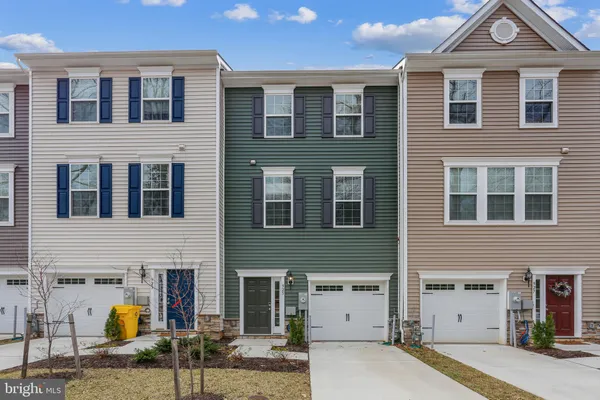 $2,900 | 925 Dorchester Cove Road, Hanover, MD 21076