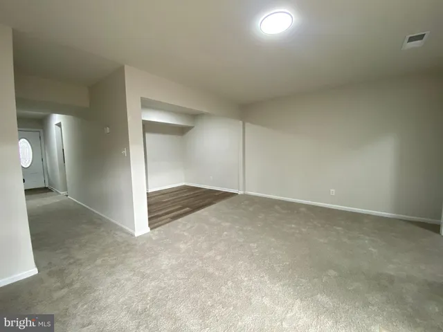 $1,915 | 9 Farrell Lane, Fredericksburg, VA 22408