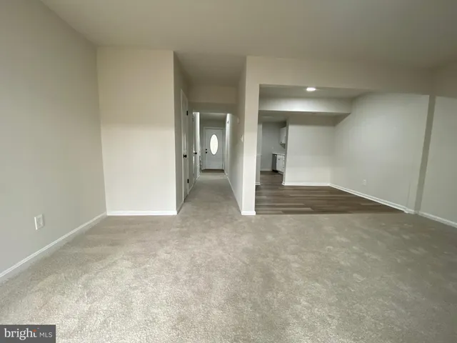 $1,915 | 9 Farrell Lane, Fredericksburg, VA 22408