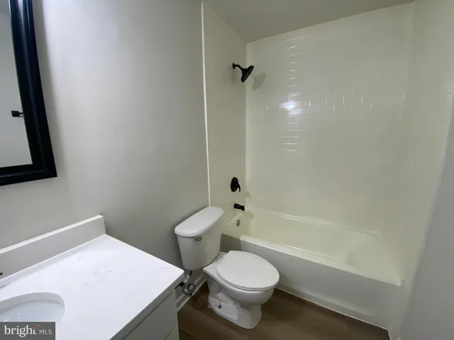 $1,915 | 9 Farrell Lane, Fredericksburg, VA 22408