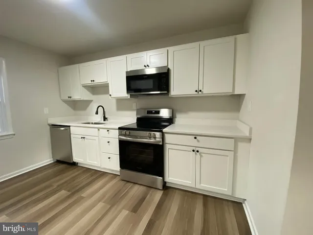 $1,915 | 9 Farrell Lane, Fredericksburg, VA 22408