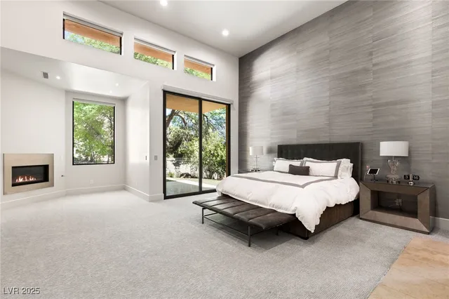 $25,000 | 2 Castle Oaks Court, Las Vegas, NV 89141