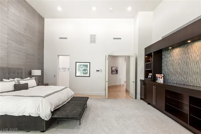 $25,000 | 2 Castle Oaks Court, Las Vegas, NV 89141