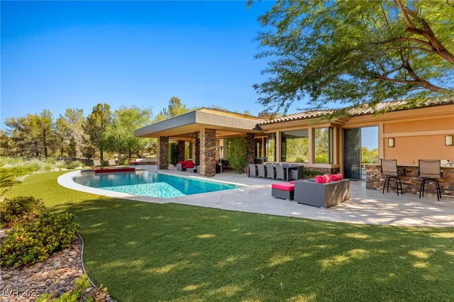 $25,000 | 2 Castle Oaks Court, Las Vegas, NV 89141