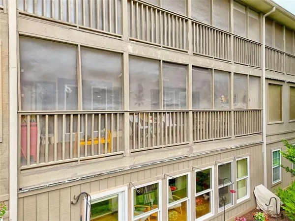 $299,000 | 300 Ginger Creek Lane, Unit 203, Clayton, GA 30525