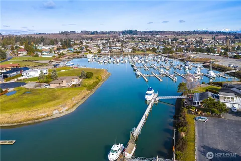 $1,675,000 | 8068 Niska Road, Blaine, WA 98230