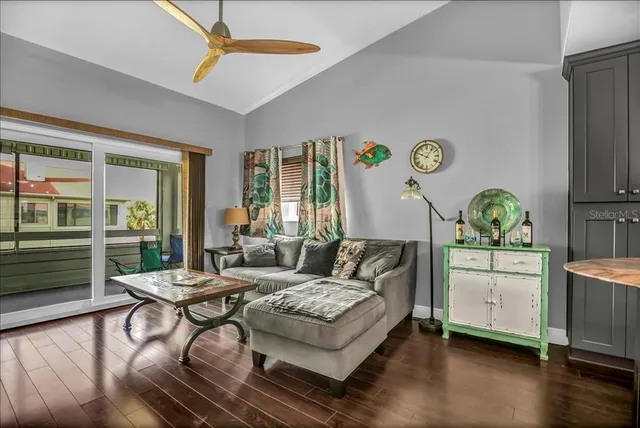 $340,000 | 637 Drake Lane North, Dunedin, FL 34698