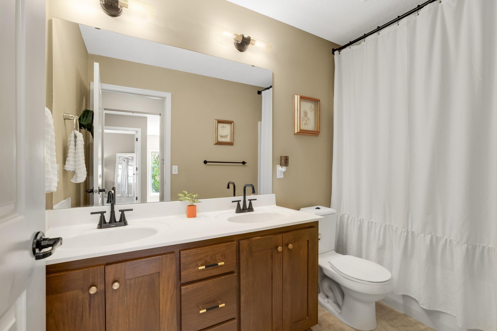 3582 Springwood Path Eagan, MN 55123 - Photo 25 of 33