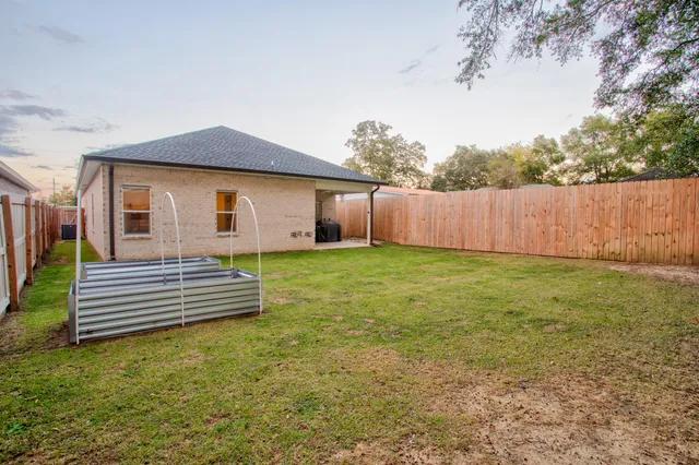 a view of a porch with a backyard