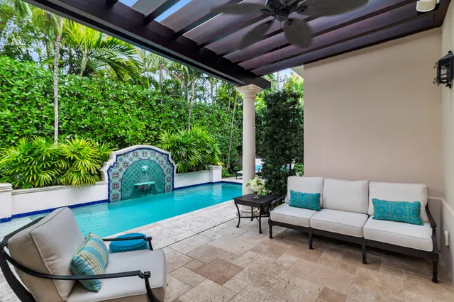 $12,250,000 | 261 Seminole Avenue, Palm Beach, FL 33480