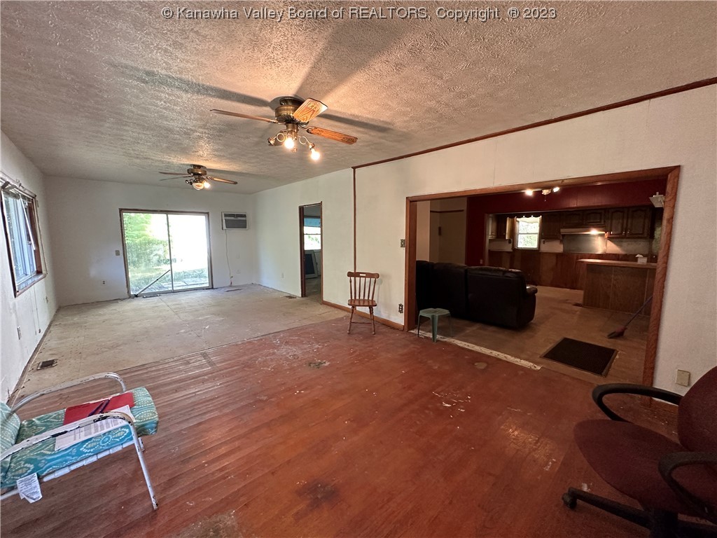125 East Fork Road Harts, WV 25524 - Photo 33 of 43 Gallery Image 33