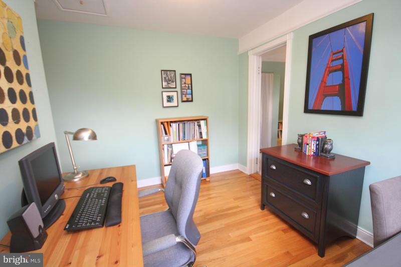 600 Mansfield Road Silver Spring, MD 20910 - Photo 23 of 30 Interior (General)