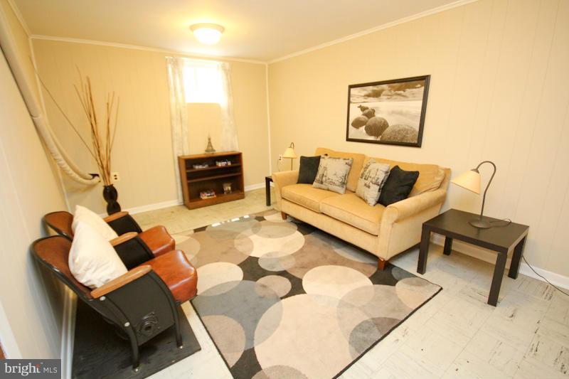 600 Mansfield Road Silver Spring, MD 20910 - Photo 26 of 30 Interior (General)