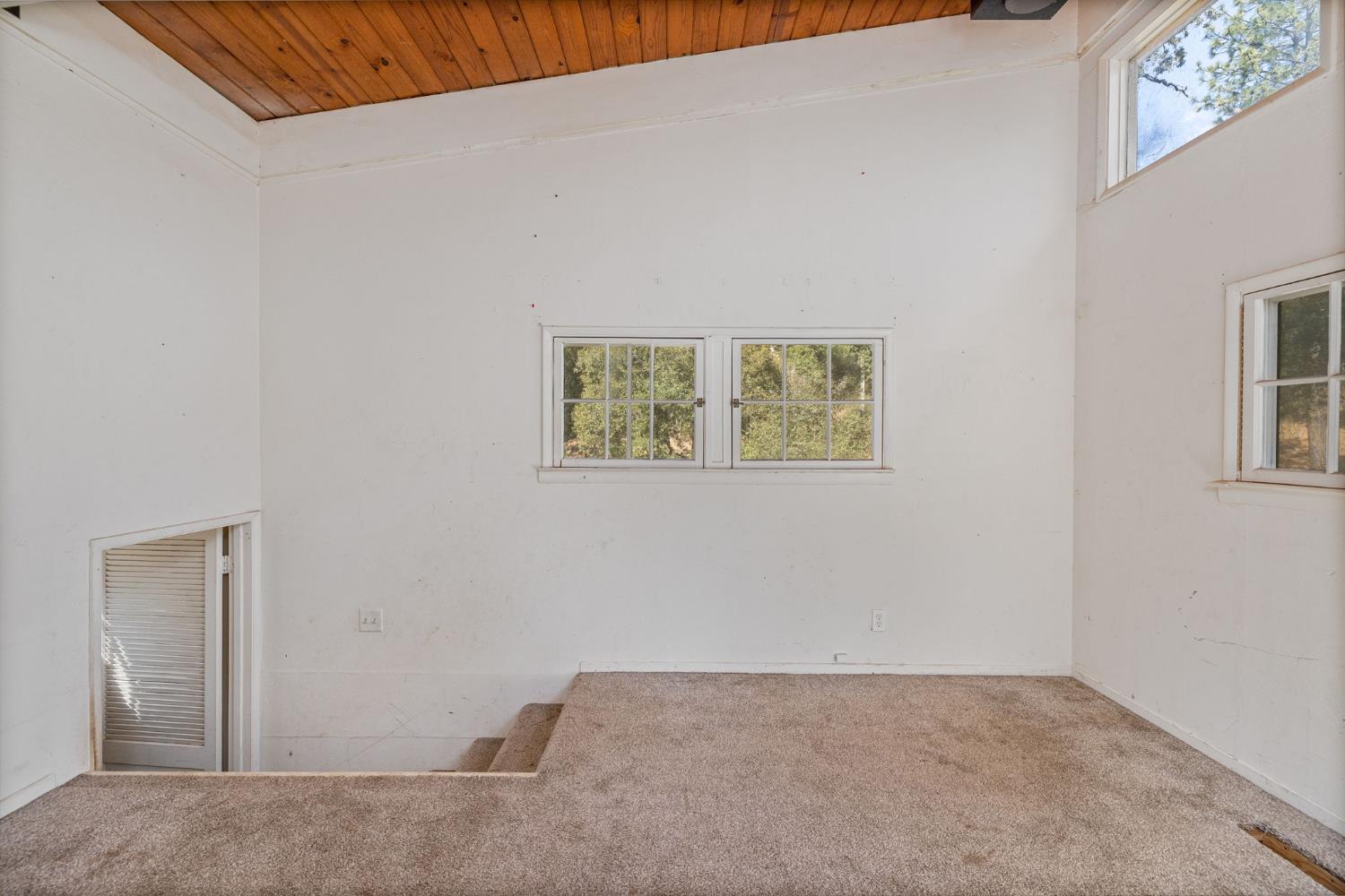 5057 Oak Road Midpines, CA 95345 - Photo 16 of 33 Gallery Image 16
