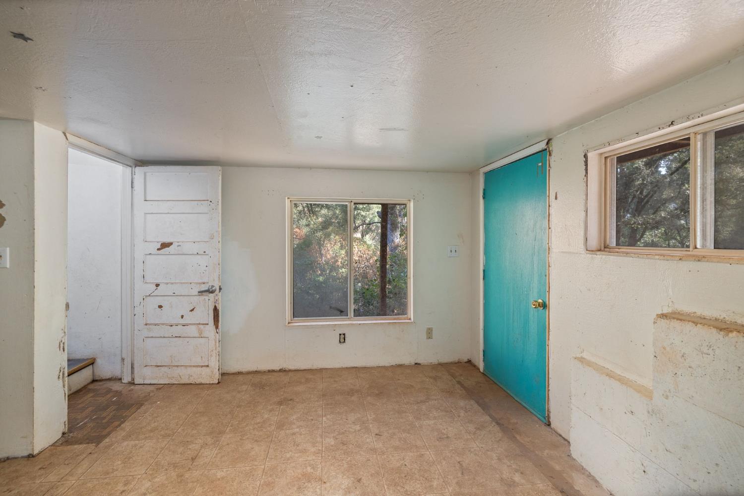 5057 Oak Road Midpines, CA 95345 - Photo 19 of 33 Gallery Image 19