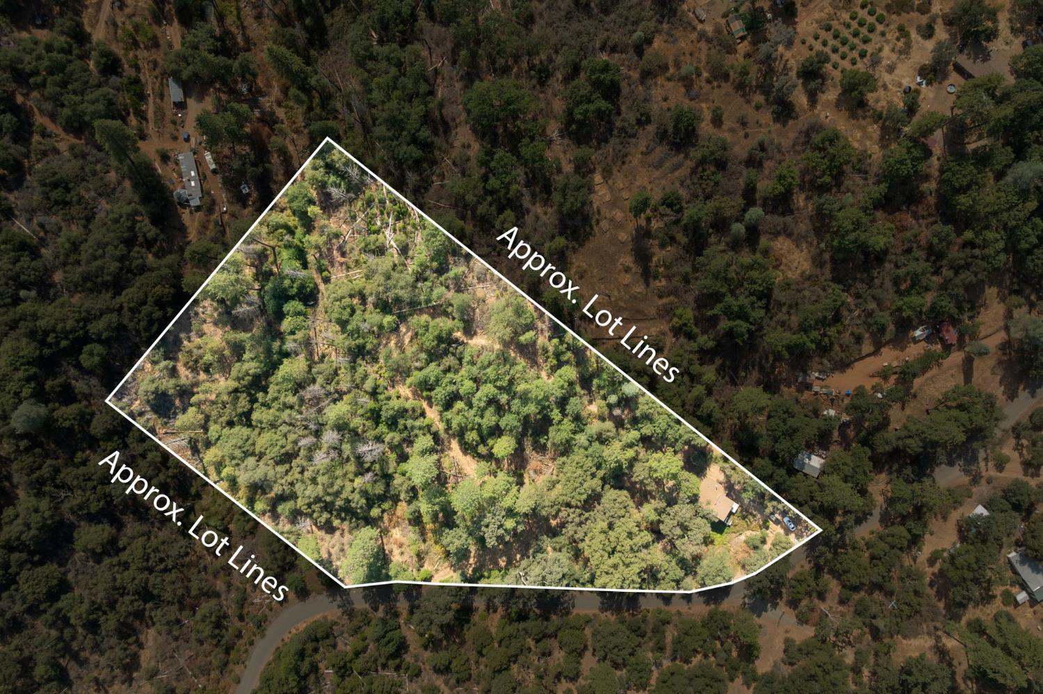 5057 Oak Road Midpines, CA 95345 - Photo 2 of 33 Gallery Image 2