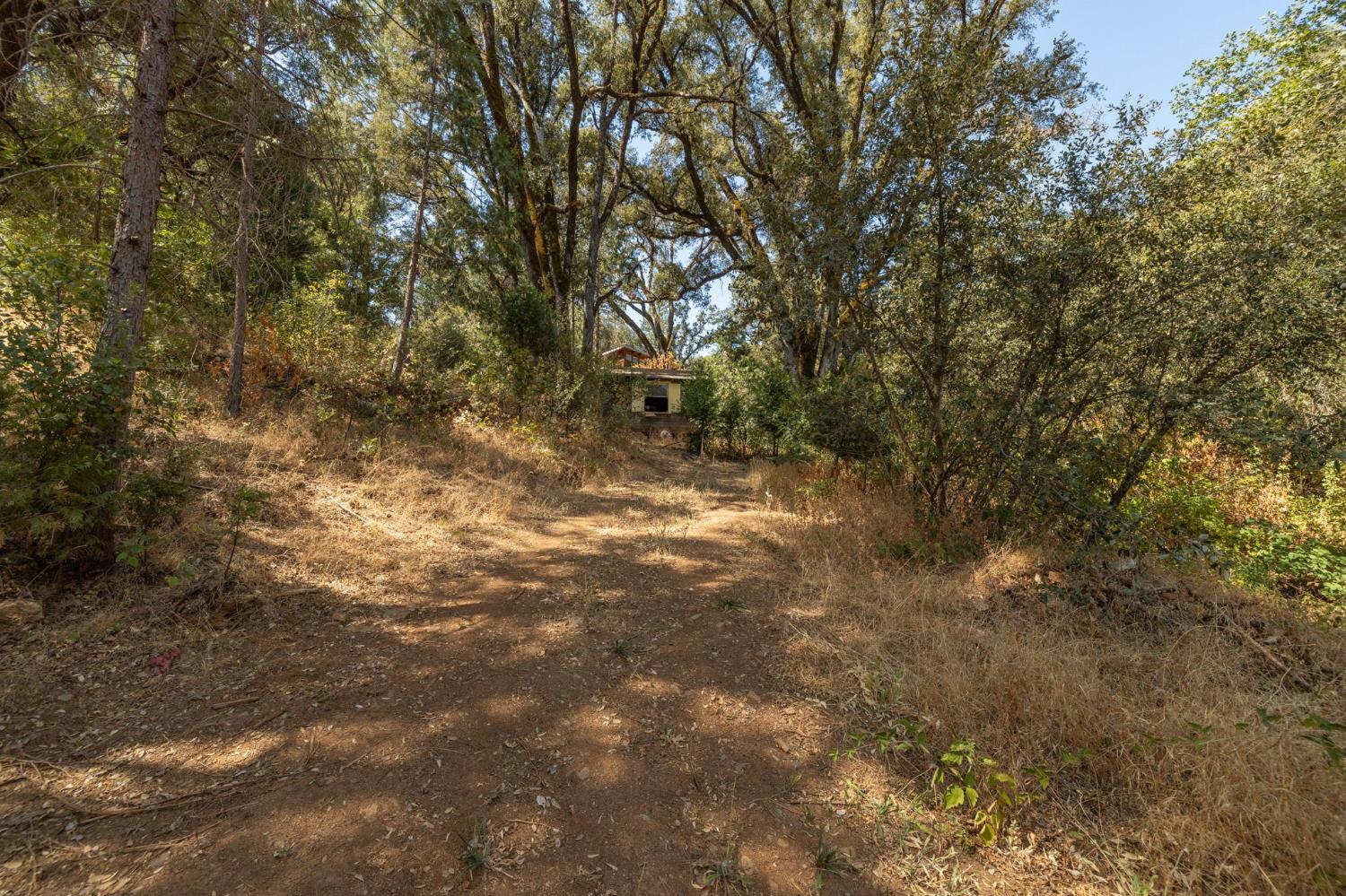 5057 Oak Road Midpines, CA 95345 - Photo 31 of 33 Gallery Image 31