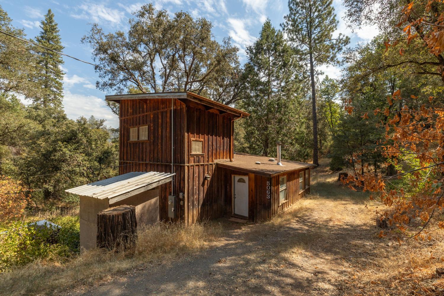 5057 Oak Road Midpines, CA 95345 - Photo 4 of 33 Gallery Image 4