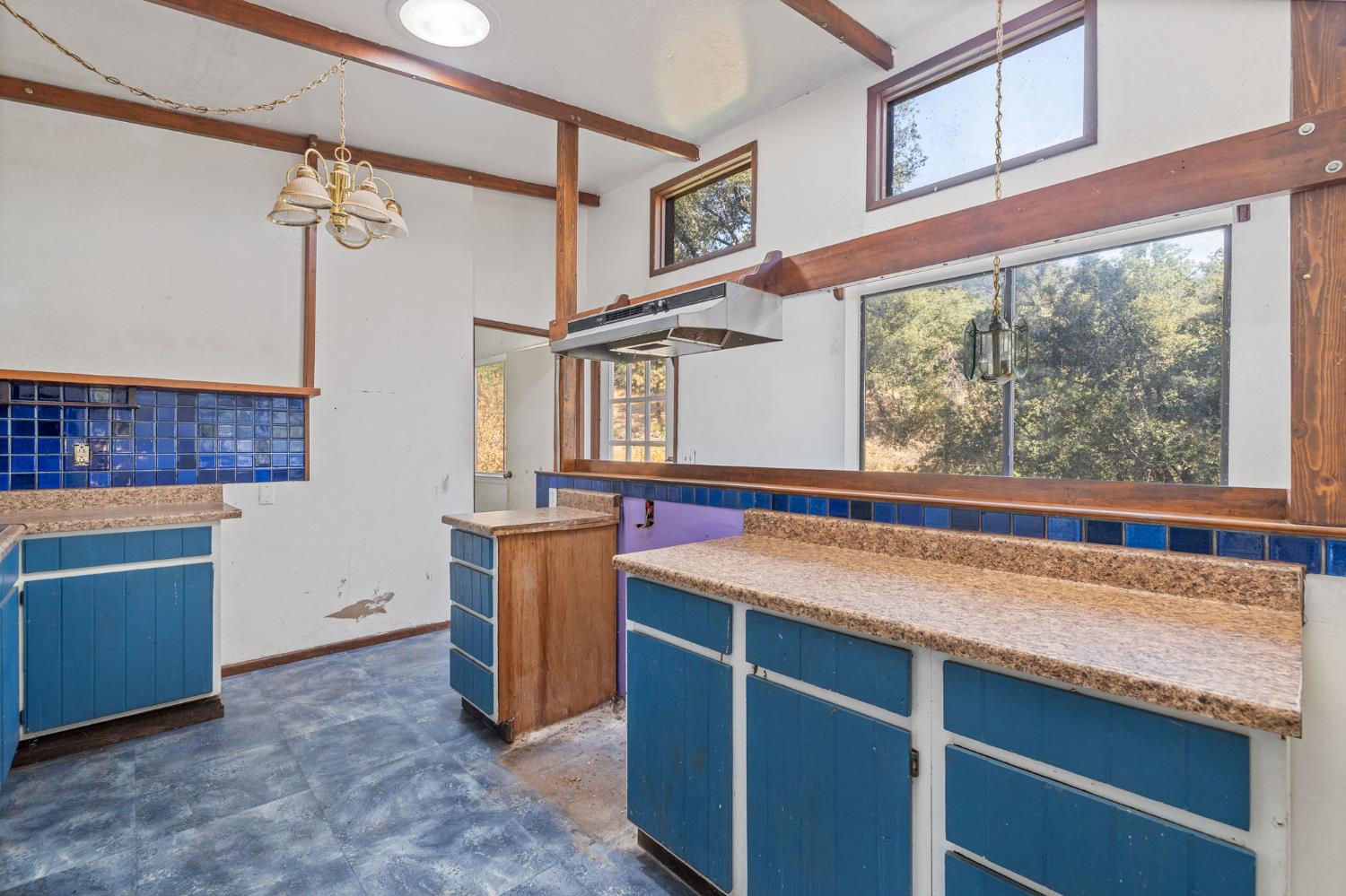 5057 Oak Road Midpines, CA 95345 - Photo 9 of 33 Gallery Image 9
