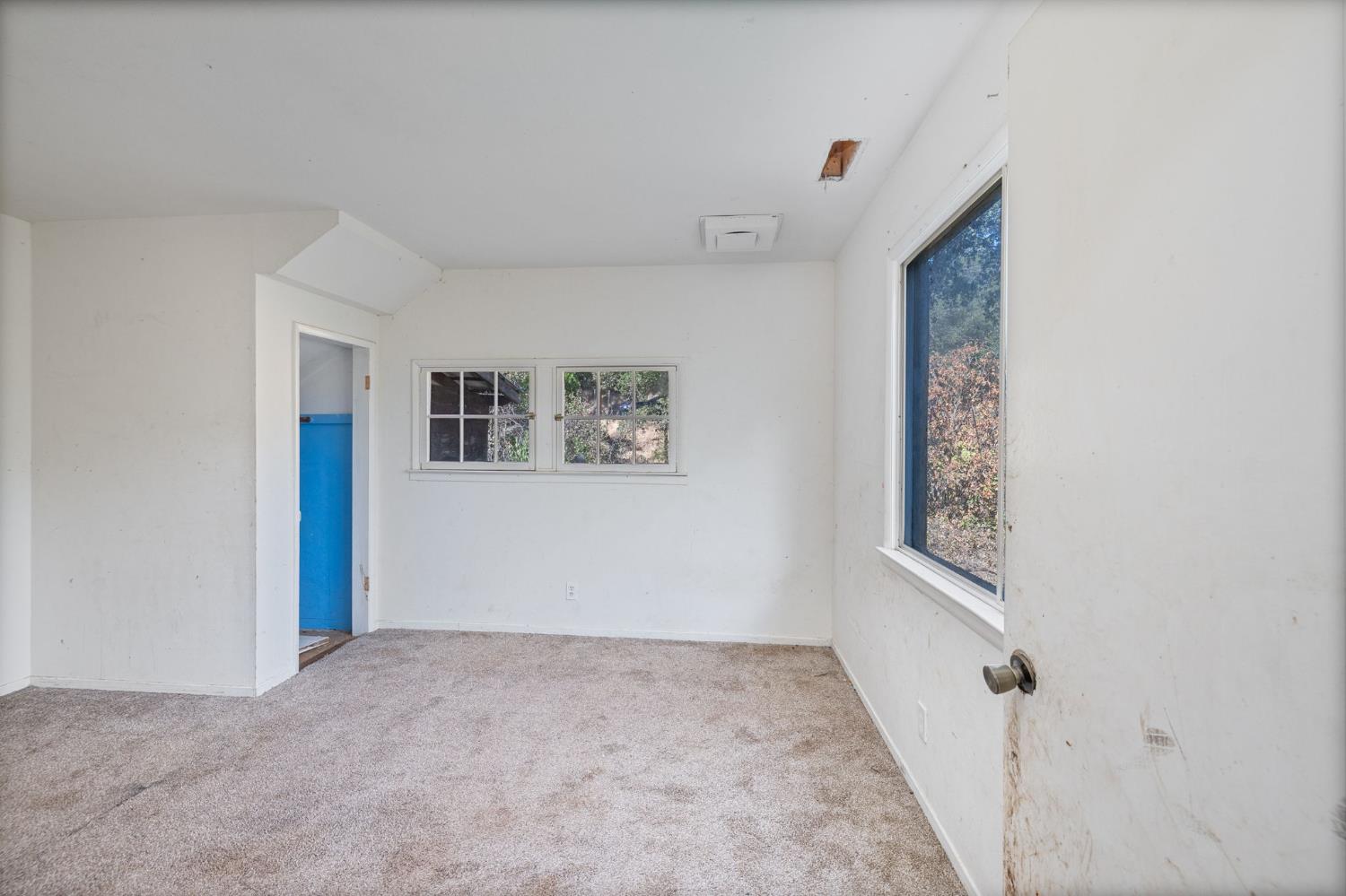 5057 Oak Road Midpines, CA 95345 - Photo 10 of 33 Gallery Image 10