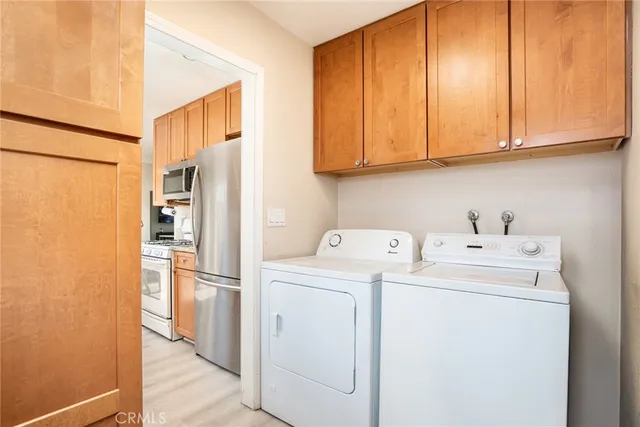 $1,150,000 | 6522 Limerick Drive, Huntington Beach, CA 92647