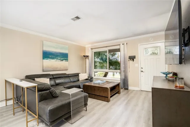 $1,150,000 | 6522 Limerick Drive, Huntington Beach, CA 92647