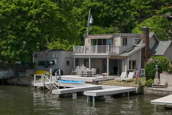 $650,000 | 124 Lake Shore Road, Greenwood Lake, NY 10925