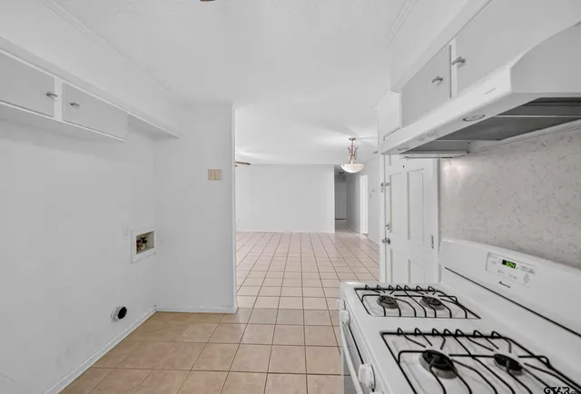 $227,500 | 1317 Woodland Hills Drive, Tyler, TX 75701