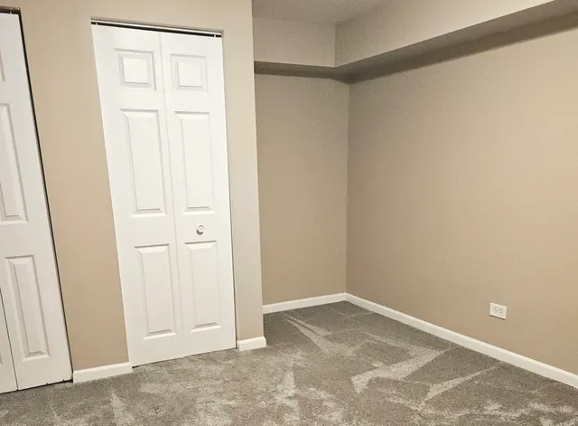 $549,900 | 2011 Maplewood Circle, Naperville, IL 60563