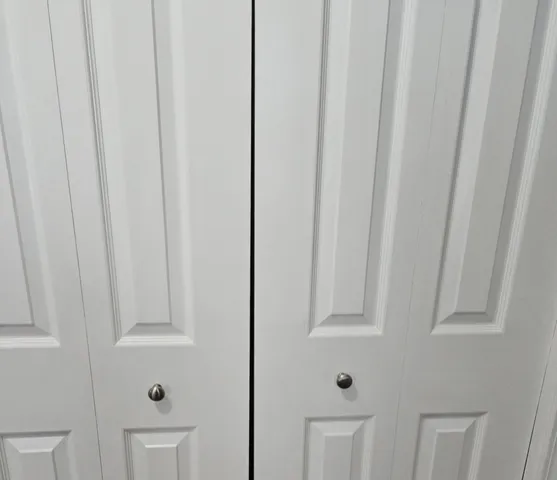 $549,900 | 2011 Maplewood Circle, Naperville, IL 60563