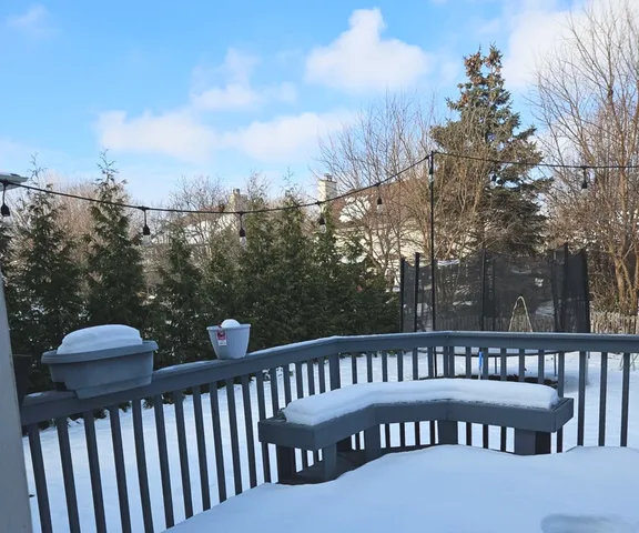 $549,900 | 2011 Maplewood Circle, Naperville, IL 60563