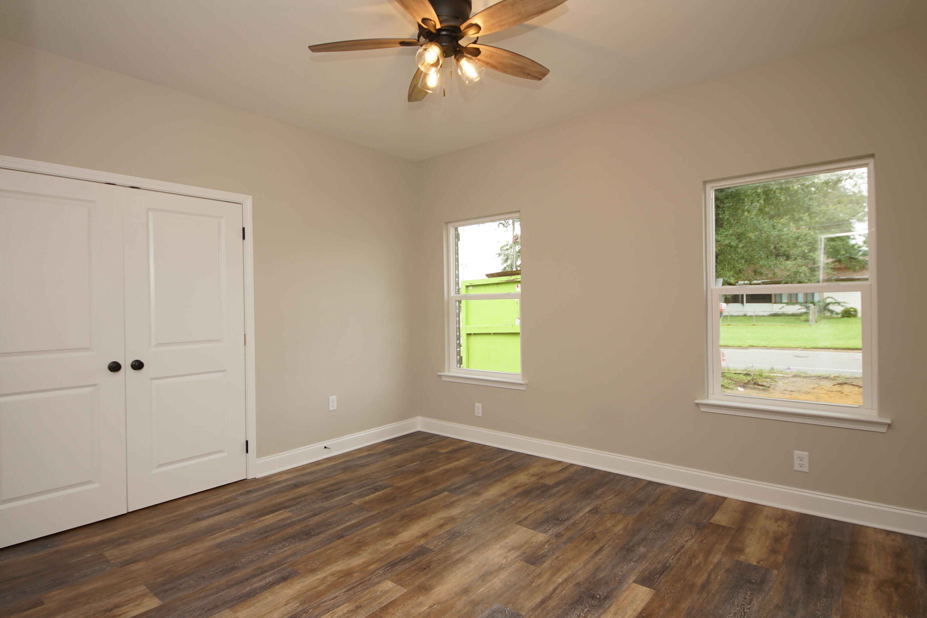 103 Ferry Road Northeast Fort Walton Beach, FL 32548 - Photo 28 of 45 103FerryVBdr