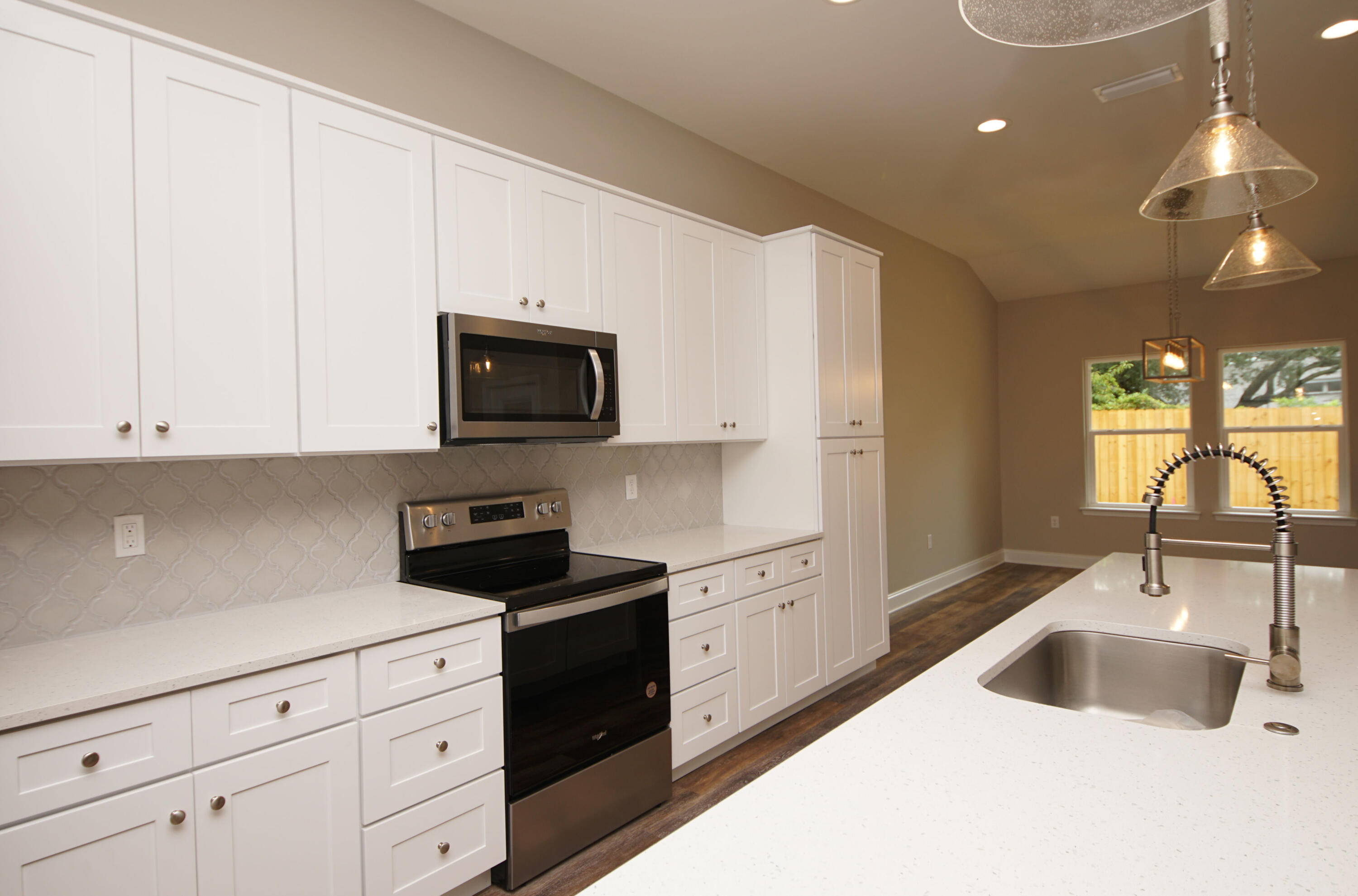 103 Ferry Road Northeast Fort Walton Beach, FL 32548 - Photo 9 of 45 103FerryKitchen1