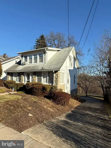 $325,000 | 672 Lawson Avenue, Havertown, PA 19083