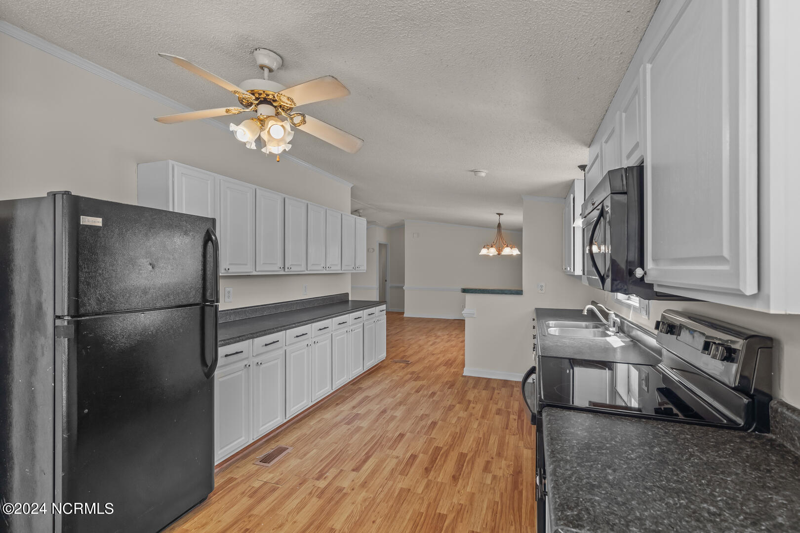1119 CCC Road Sneads Ferry, NC 28460 - Photo 15 of 43 15