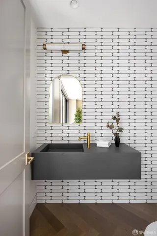 $17,995,000 | 2724-2728 Filbert Street, San Francisco, CA 94123