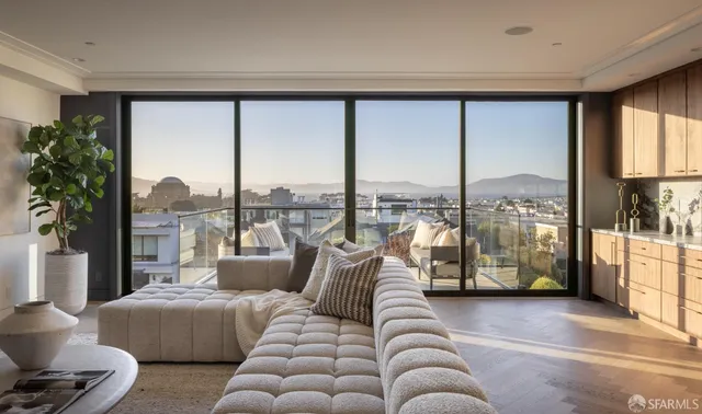 $17,995,000 | 2724-2728 Filbert Street, San Francisco, CA 94123