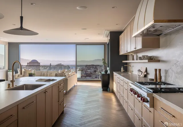 $17,995,000 | 2724-2728 Filbert Street, San Francisco, CA 94123