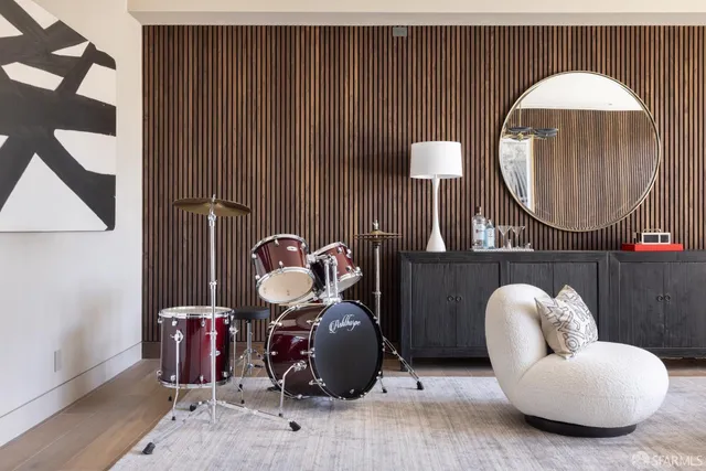 $17,995,000 | 2724-2728 Filbert Street, San Francisco, CA 94123