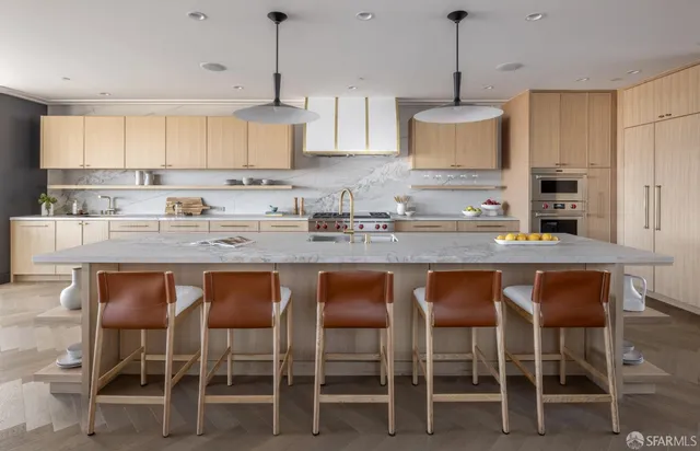 $17,995,000 | 2724-2728 Filbert Street, San Francisco, CA 94123