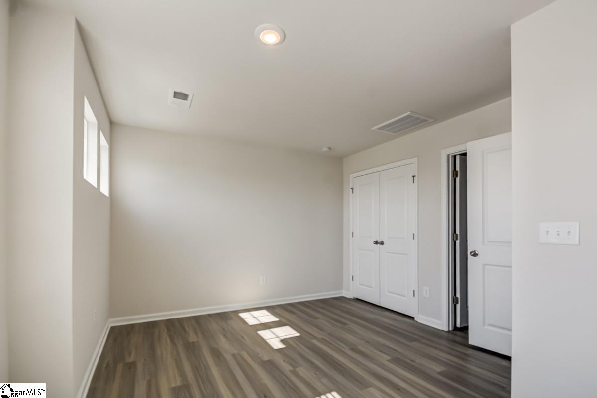 122 Aleppo Lane Greer, SC 29651 - Photo 10 of 28