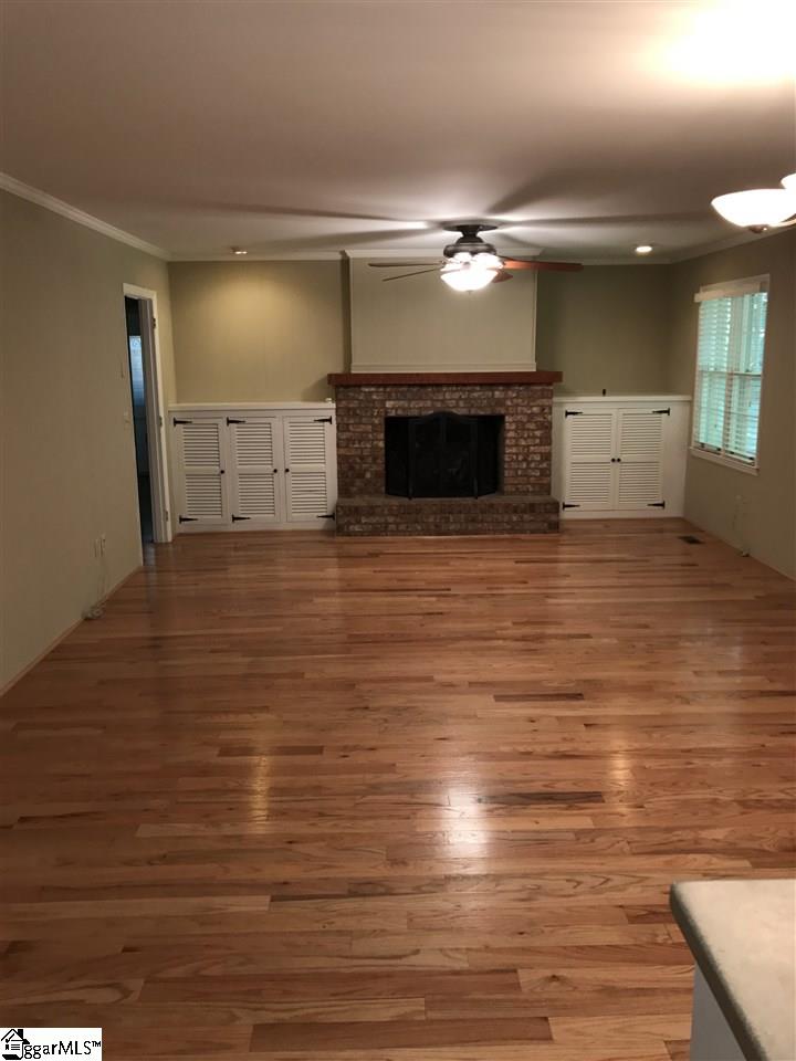 119 Covington Road Greenville, SC 29617 - Photo 2 of 15 Gallery Image 2