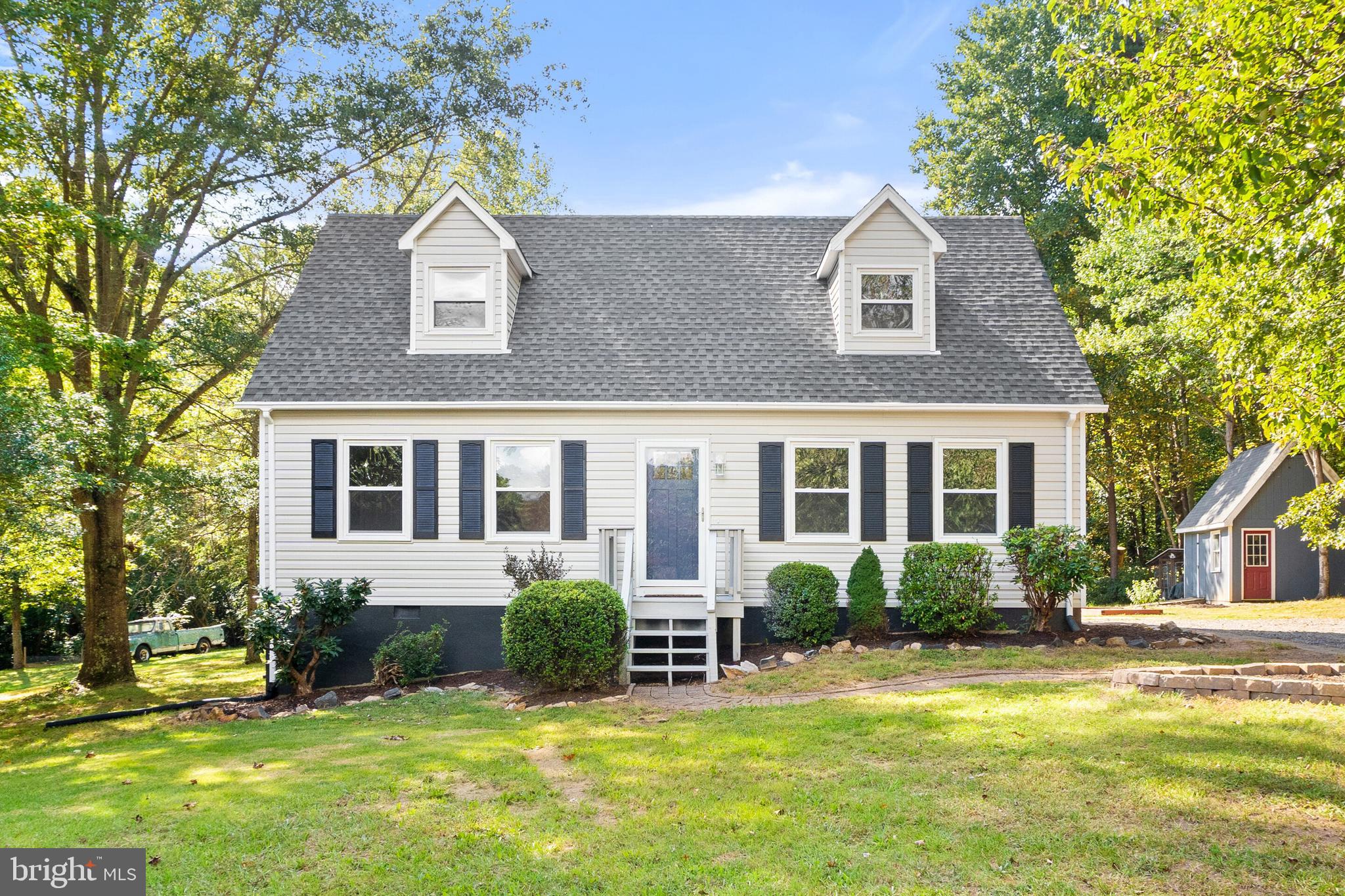 14084 Silver Hill Road Sumerduck, VA 22742 - Photo 2 of 35